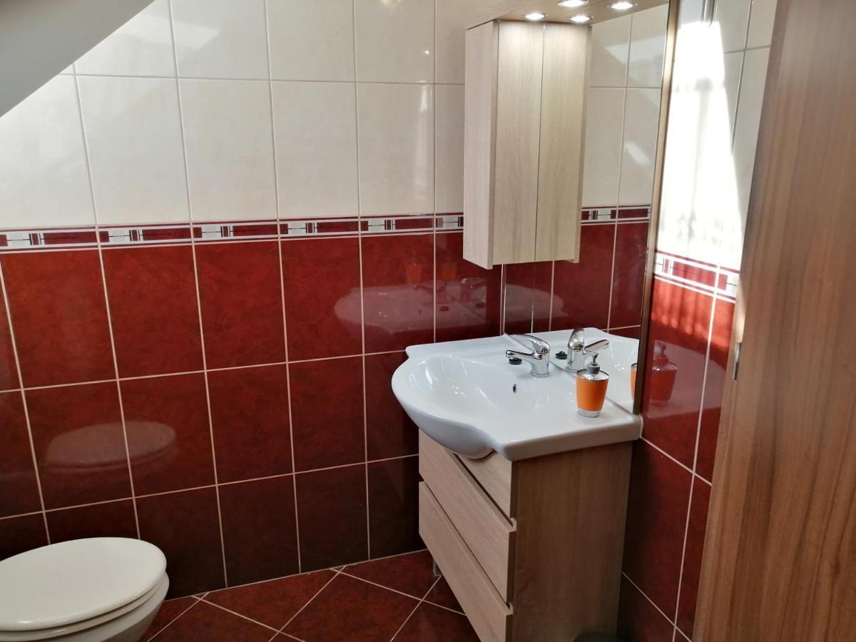 Csipkehaz Apartman Cserkeszolo Ngoại thất bức ảnh