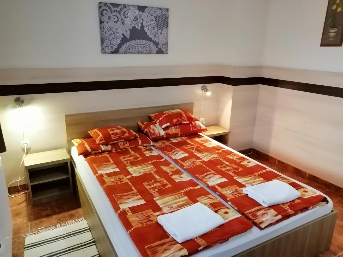 Csipkehaz Apartman Cserkeszolo Ngoại thất bức ảnh
