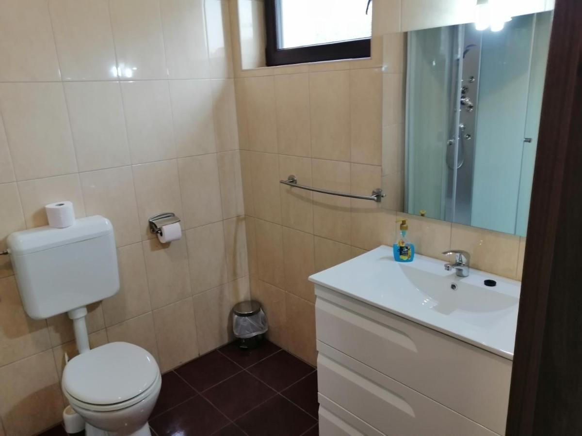 Csipkehaz Apartman Cserkeszolo Ngoại thất bức ảnh