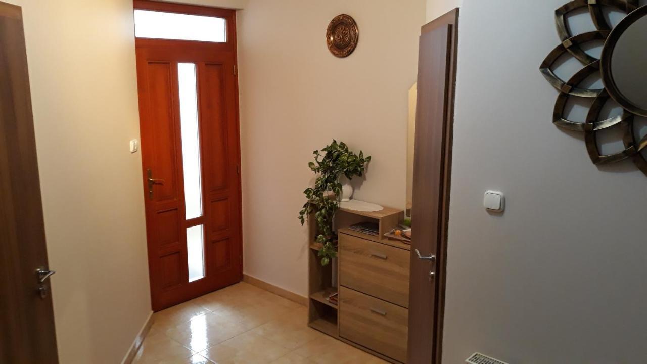 Csipkehaz Apartman Cserkeszolo Ngoại thất bức ảnh